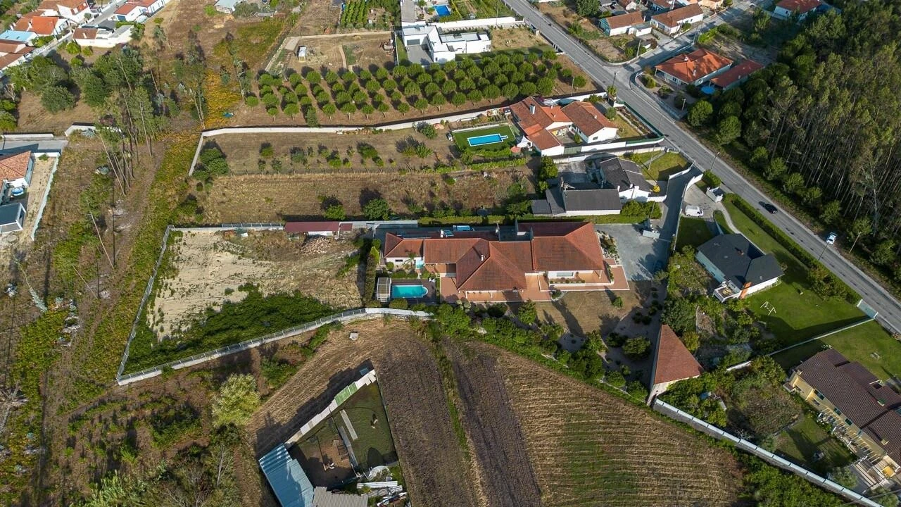 Moradia T4 para Venda em Maceira Foto 103