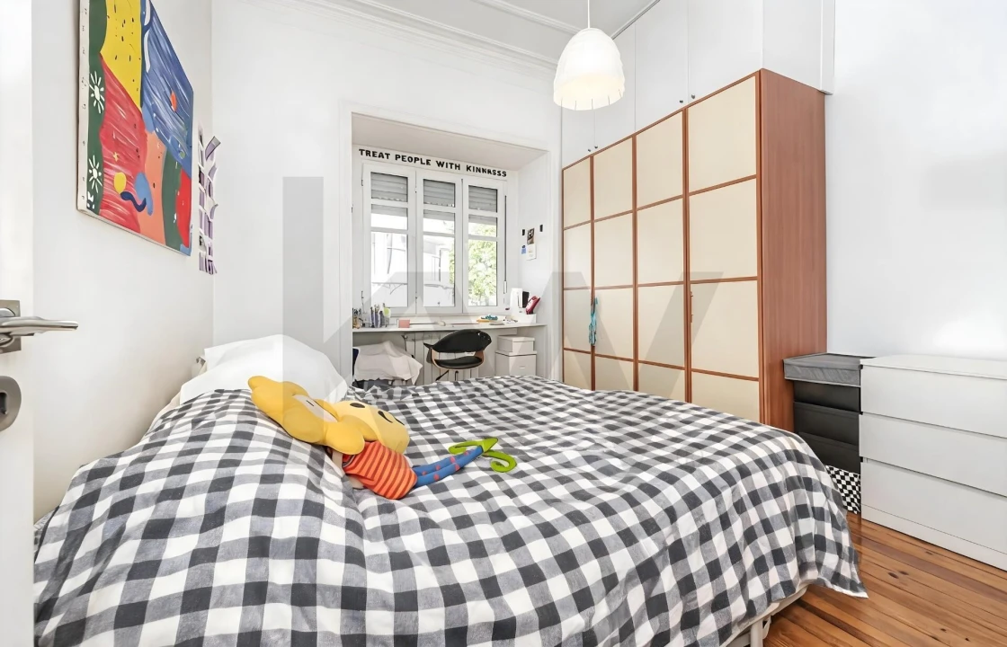 Apartamento T3 para Venda em Santo António Foto 31