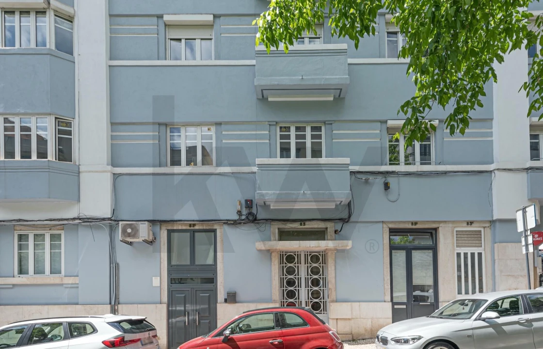 Apartamento T3 para Venda em Santo António Foto 7