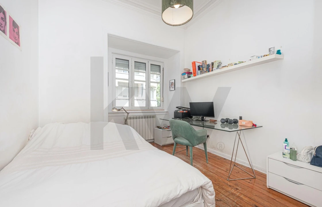 Apartamento T3 para Venda em Santo António Foto 32