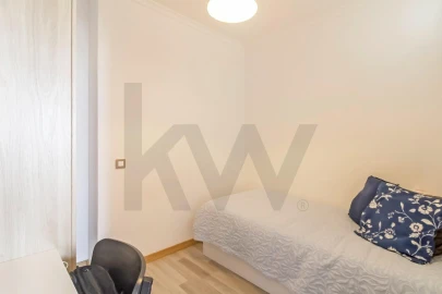 Apartamento T2 para Venda em Pedrouços