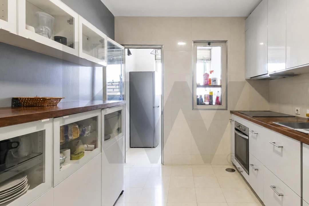 Apartamento T2 para Venda em Pedrouços Foto 12