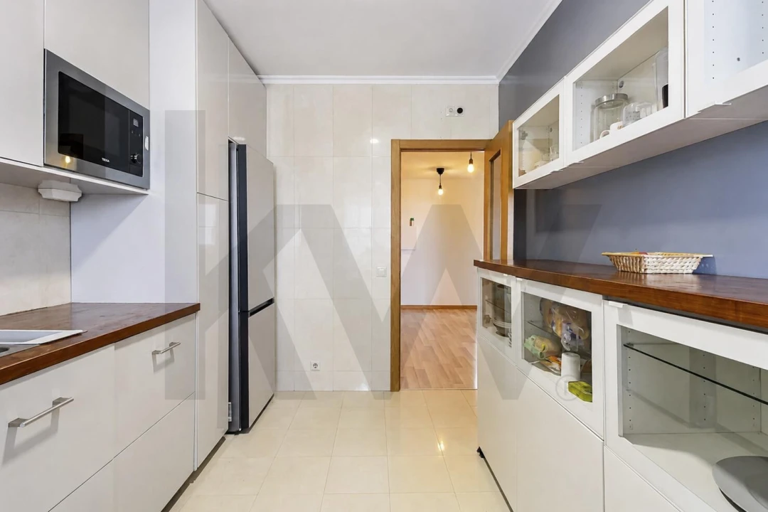 Apartamento T2 para Venda em Pedrouços Foto 16