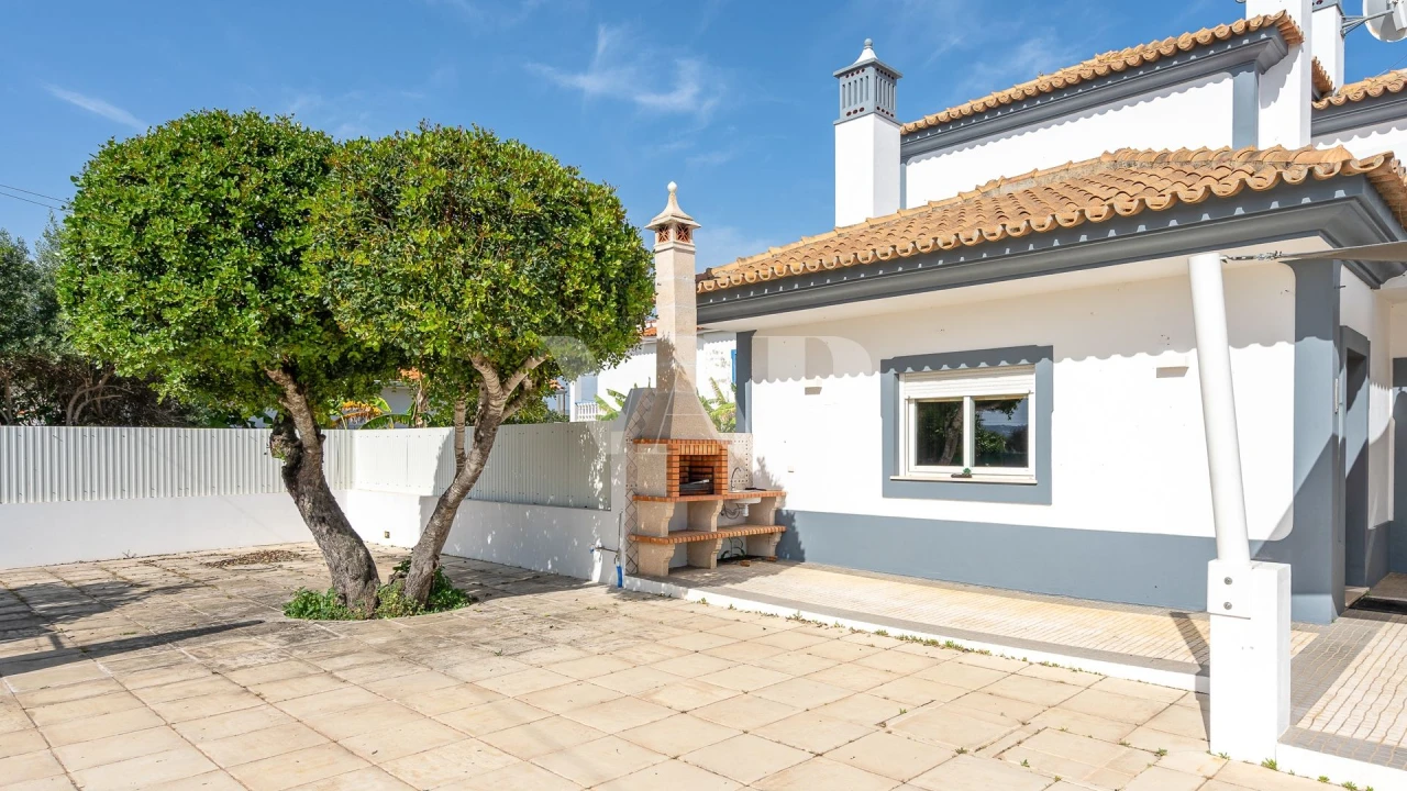 Moradia T6 para Venda em Boliqueime Foto 44