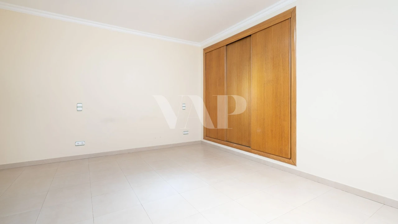 Moradia T6 para Venda em Boliqueime Foto 31