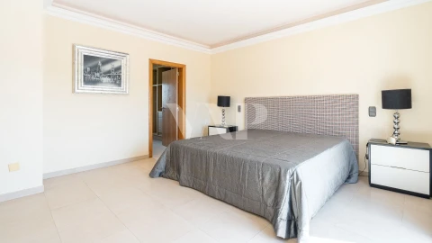 Moradia T6 para Venda em Boliqueime