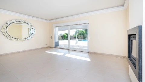 Moradia T6 para Venda em Boliqueime