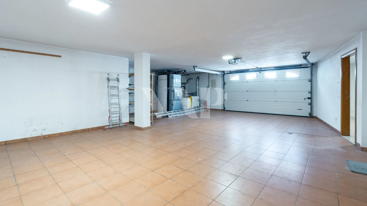 Moradia T6 para Venda em Boliqueime Foto 32