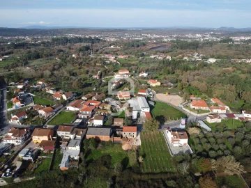 Moradia para Venda em Aguda