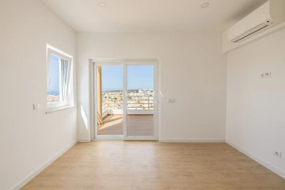 Apartamento T3 para Venda em Lagos (São Sebastião e Santa Maria)