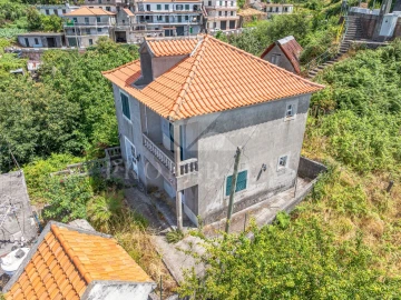 Moradia T2 para Venda em Ribeira Brava