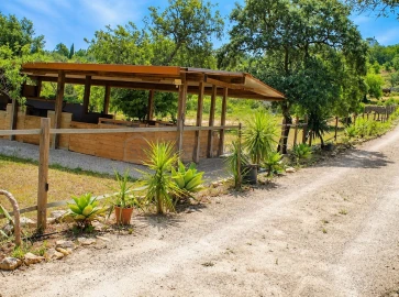 Moradia T6 para Venda em Loule (São Sebastião)