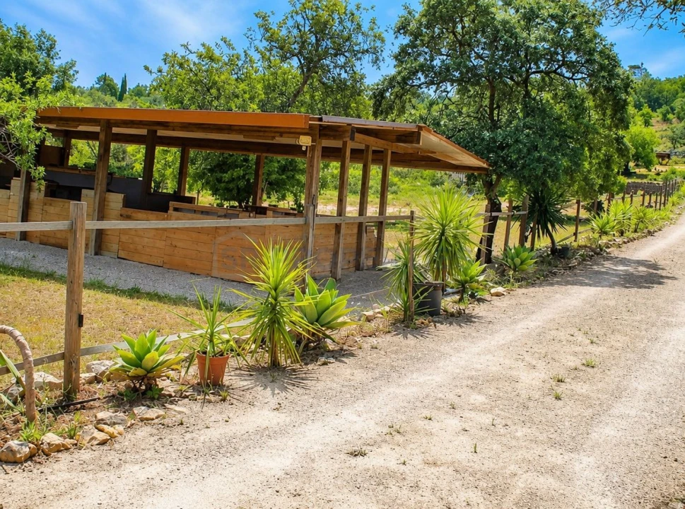 Moradia T6 para Venda em Loule (São Sebastião) Foto 19
