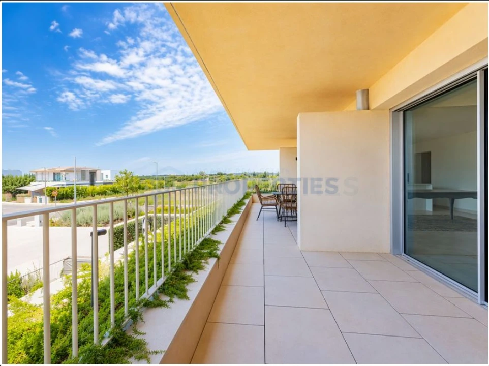 Apartamento T2 para Venda em Quarteira Foto 6