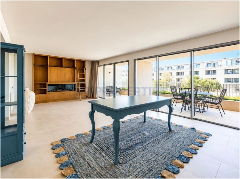 Apartamento T2 para Venda em Quarteira Foto 12