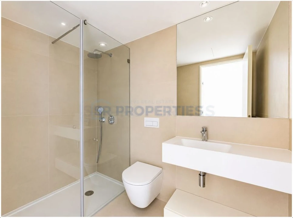 Apartamento T2 para Venda em Quarteira Foto 18