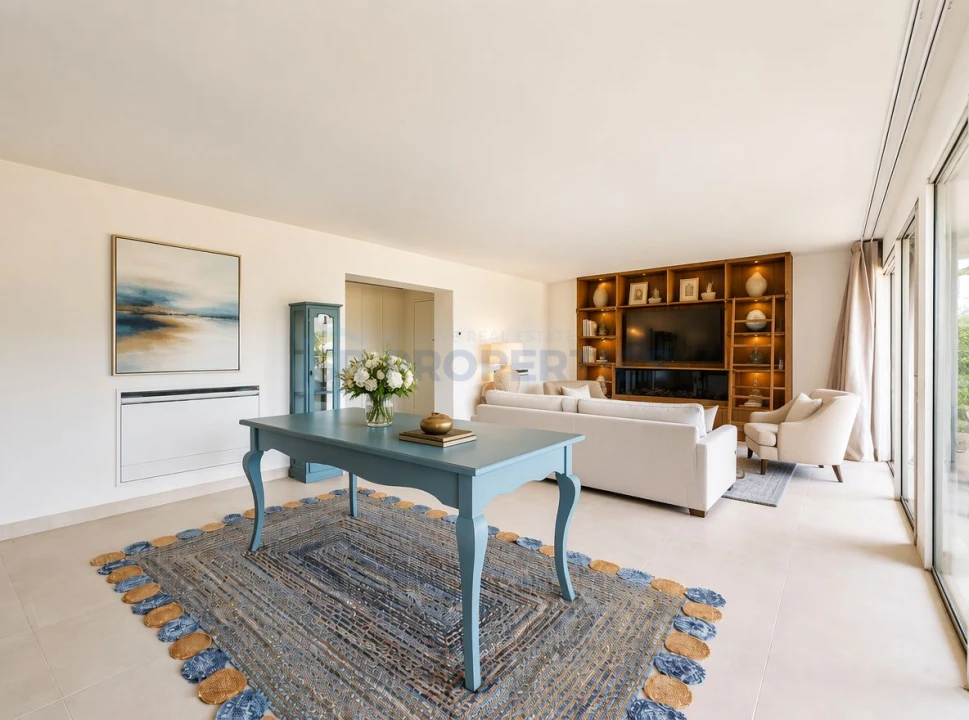Apartamento T2 para Venda em Quarteira Foto 17