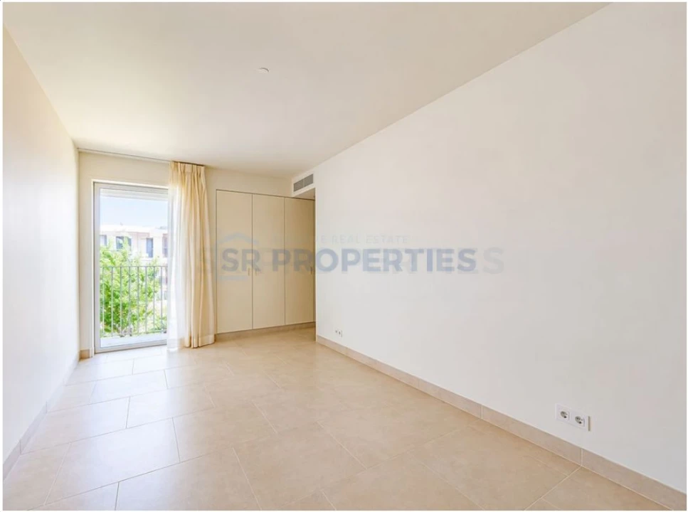Apartamento T2 para Venda em Quarteira Foto 16