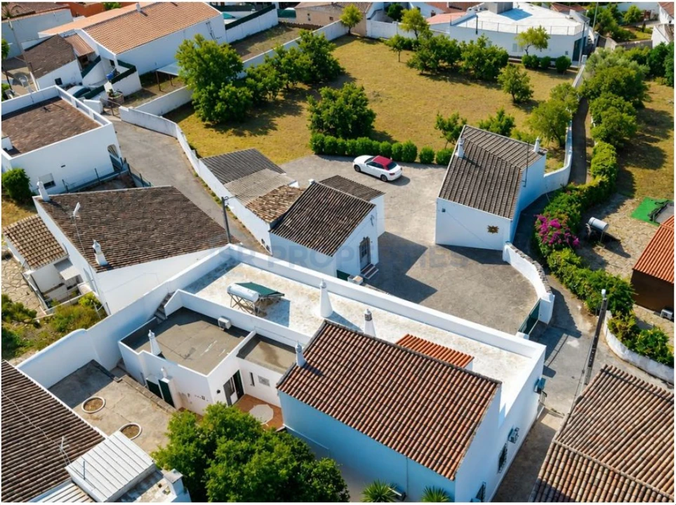Moradia T4 para Venda em São Brás de Alportel Foto 8