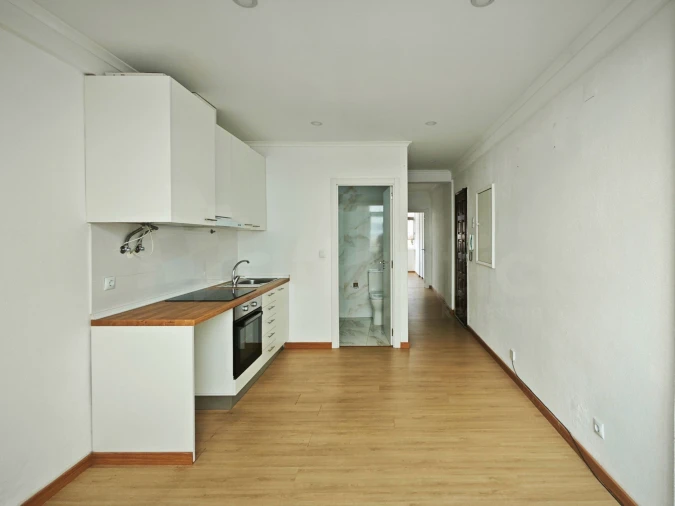 Apartamento T1 para Venda em Águas Livres Foto 7