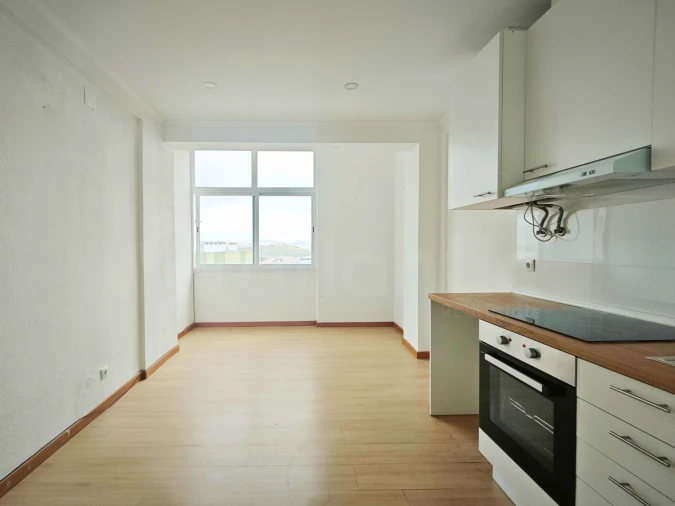 Apartamento T1 para Venda em Águas Livres Foto 5