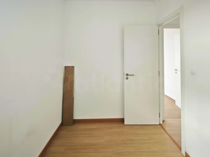Apartamento T1 para Venda em Águas Livres Foto 14