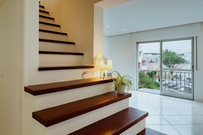 Apartamento T2 para Venda em Algueirão-Mem Martins