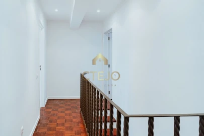 Apartamento T2 para Venda em Algueirão-Mem Martins