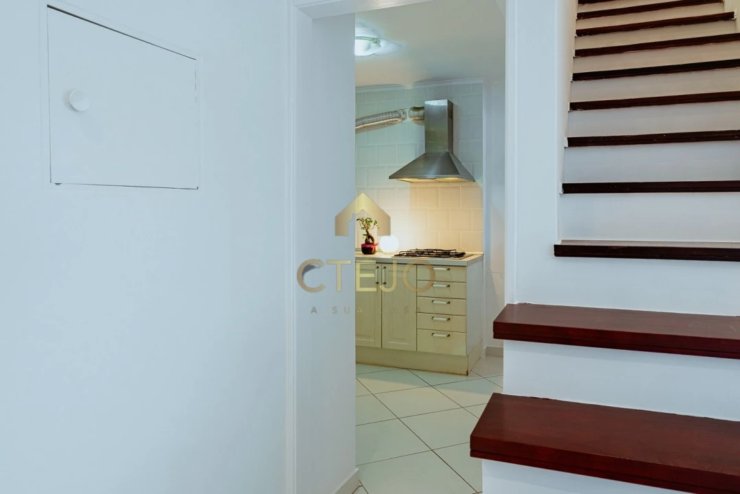 Apartamento T2 para Venda em Algueirão-Mem Martins Foto 8
