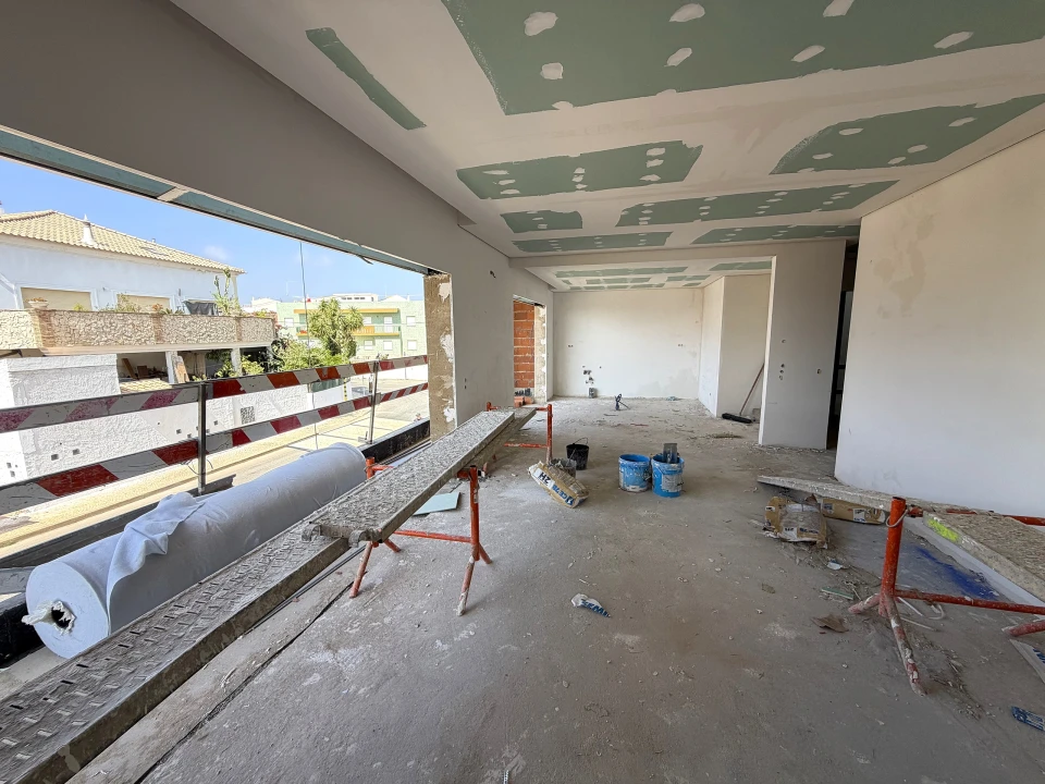 Apartamento T3 para Venda em Portimão Foto 4