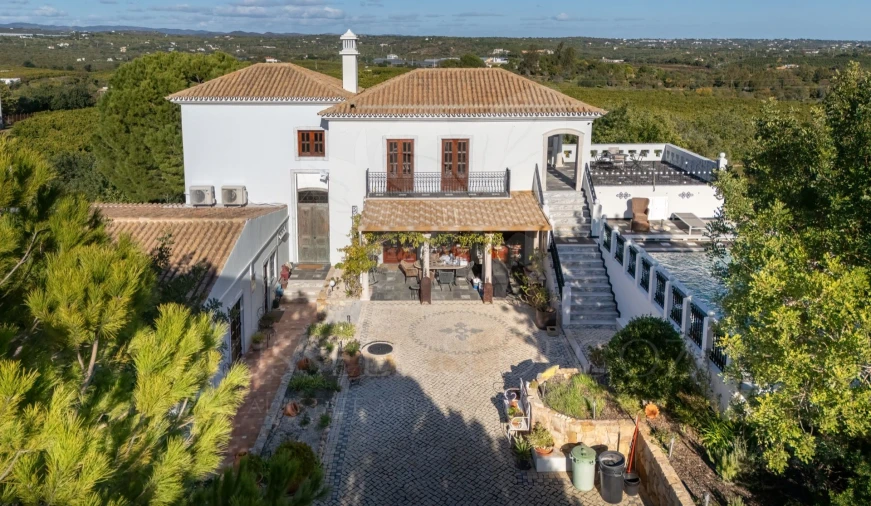 Moradia T4 para Venda em Olhão Foto 25