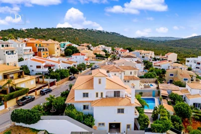 Moradia T8 para Venda em Loule (São Clemente)