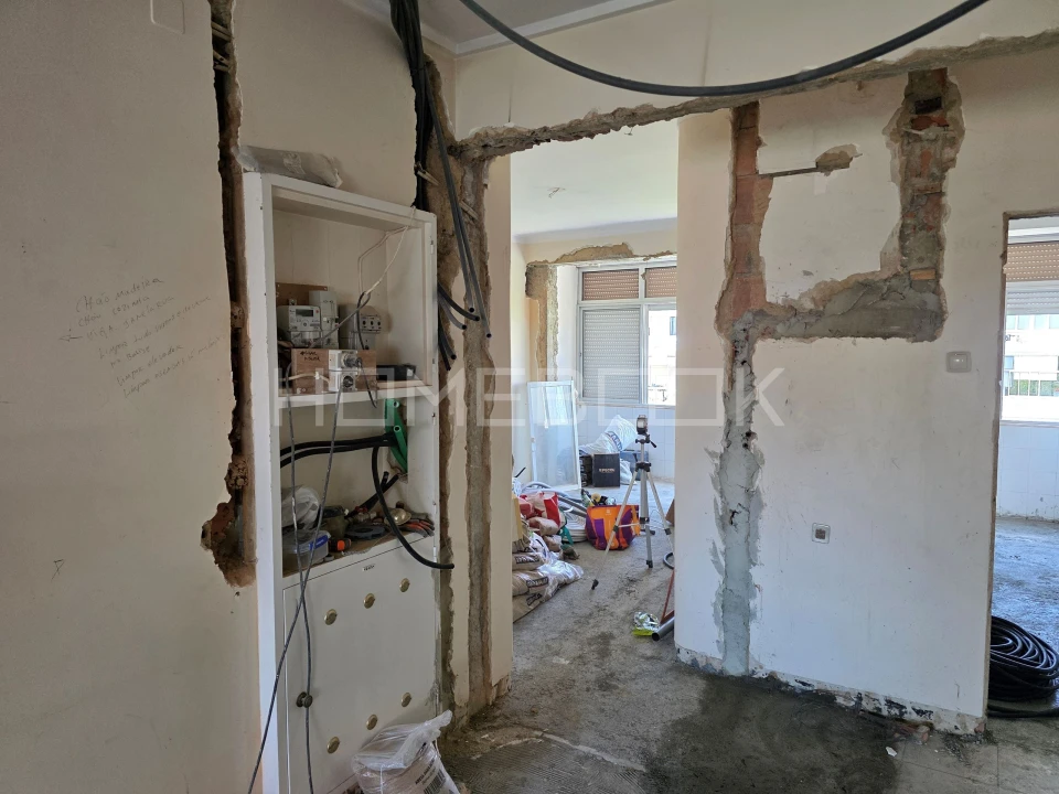 Apartamento T3 para Venda em Benfica Foto 12