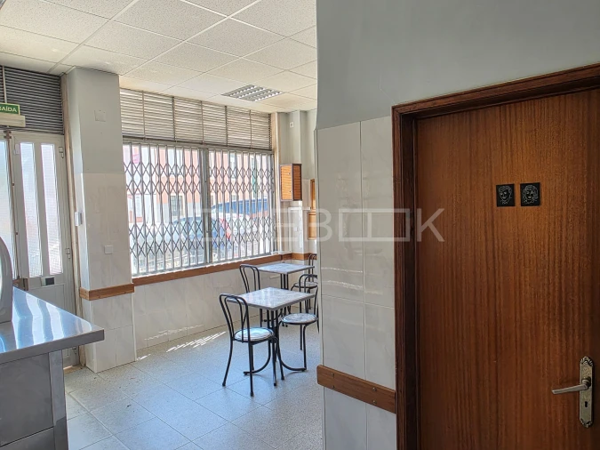 Negócio para Venda em Benfica Foto 8