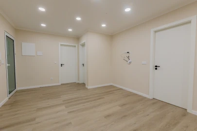 Apartamento T2 para Arrendamento em Arrifes