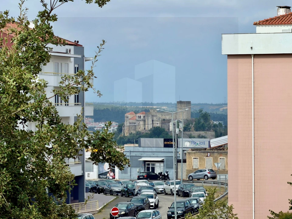 Apartamento T3 para Venda em Leiria, Pousos, Barreira e Cortes Foto 10