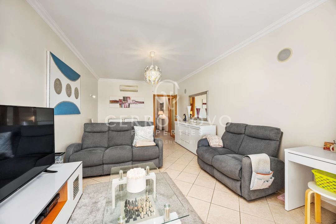 Apartamento T2 para Venda em Guia Foto 15