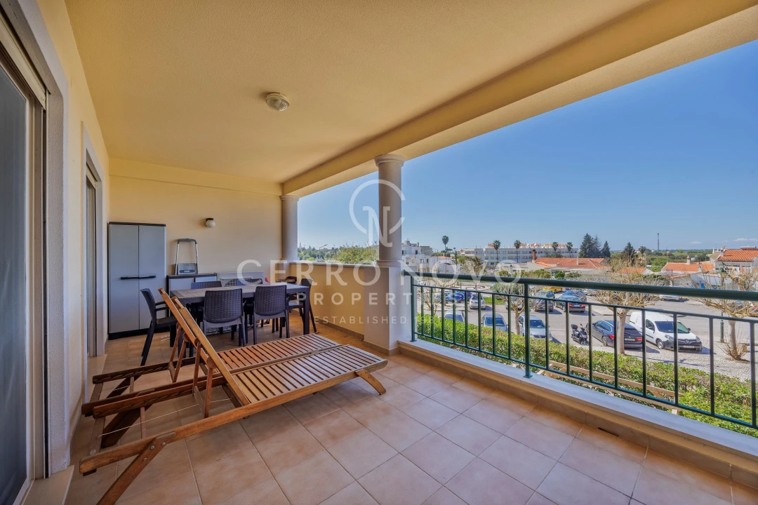 Apartamento T2 para Venda em Guia Foto 16