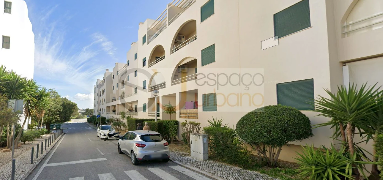 Apartamento T2 para Venda em Guia Foto 3
