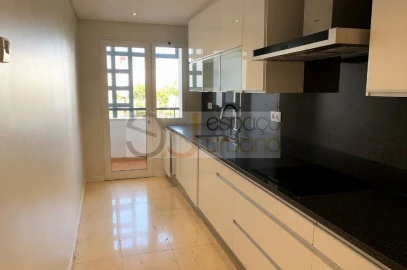 Apartamento T2 para Venda em Quarteira
