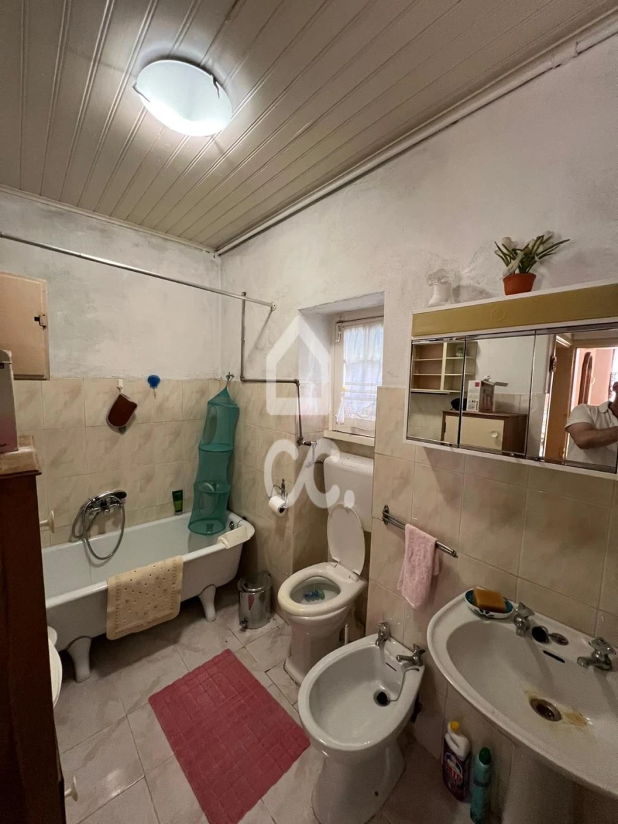 Apartamento T3 para Venda em Tortosendo Foto 15