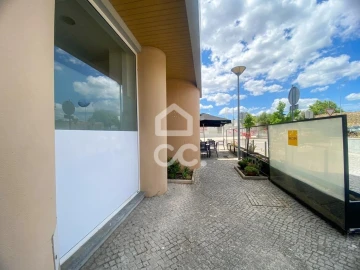 Negócio para Trespasse em Torres Novas (Santa Maria, Salvador e Santiago)
