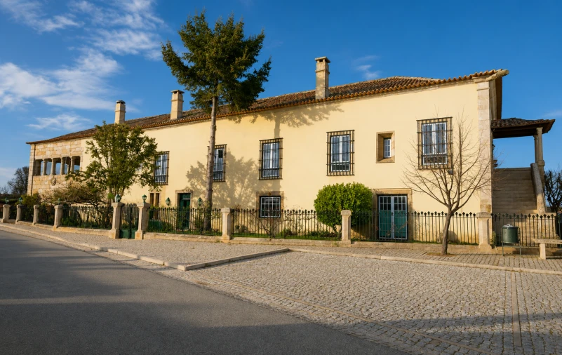 Prédio para Venda em Castelo Rodrigo Foto 16