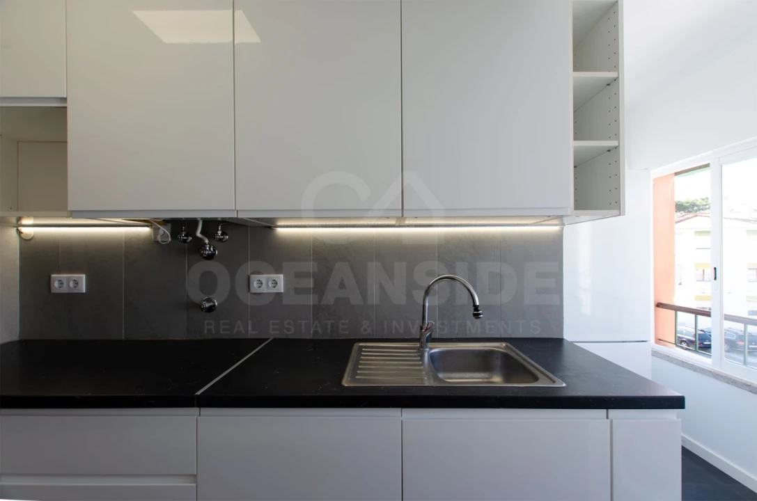 Apartamento T2 para Arrendamento em Alcabideche Foto 4