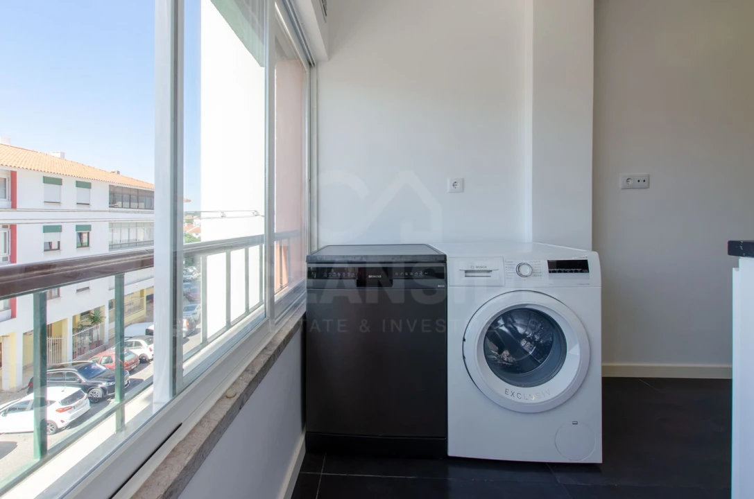 Apartamento T2 para Arrendamento em Alcabideche Foto 6