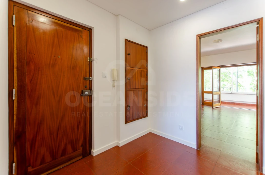 Apartamento T2 para Arrendamento em Alcabideche Foto 9