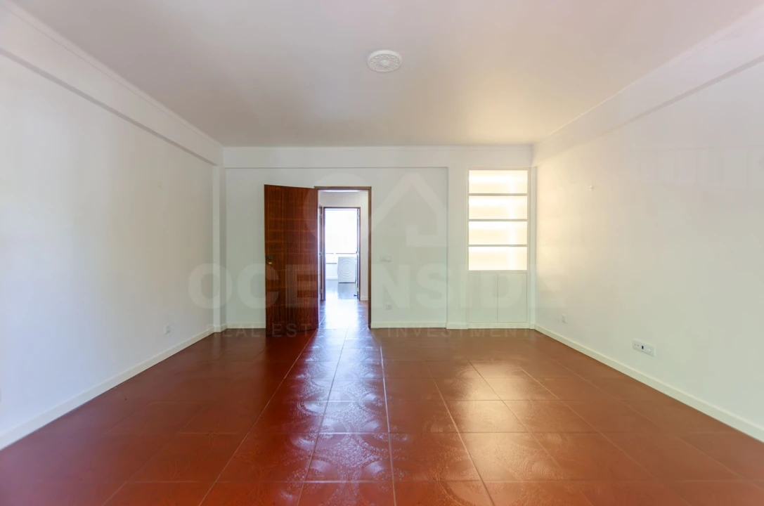 Apartamento T2 para Arrendamento em Alcabideche Foto 16