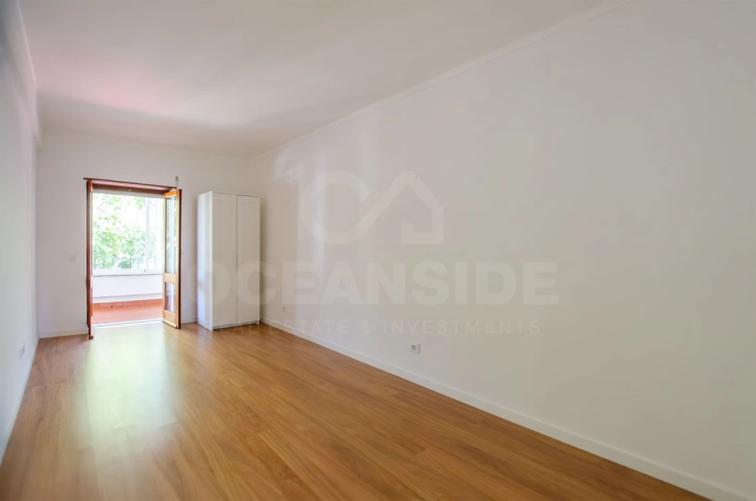 Apartamento T2 para Arrendamento em Alcabideche Foto 24