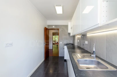 Apartamento T2 para Arrendamento em Alcabideche