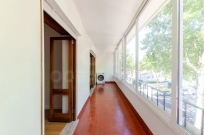 Apartamento T2 para Arrendamento em Alcabideche